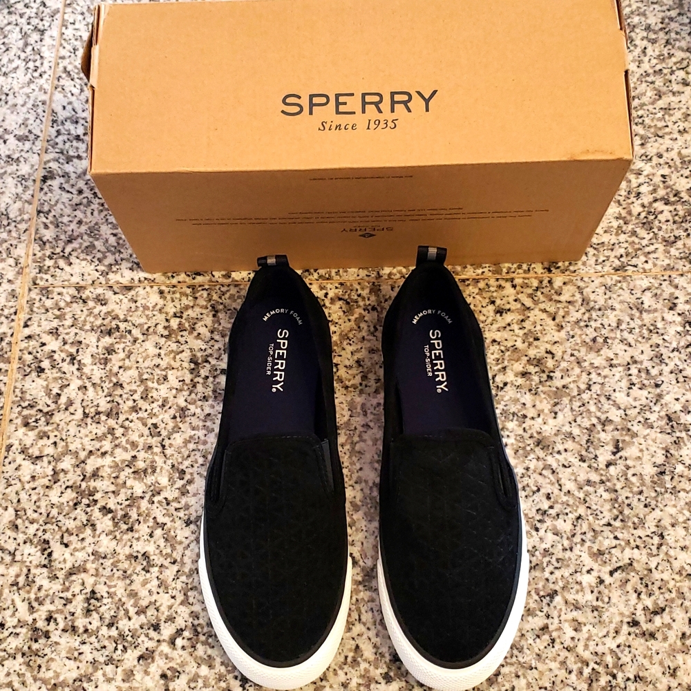 Sperry Sneakers